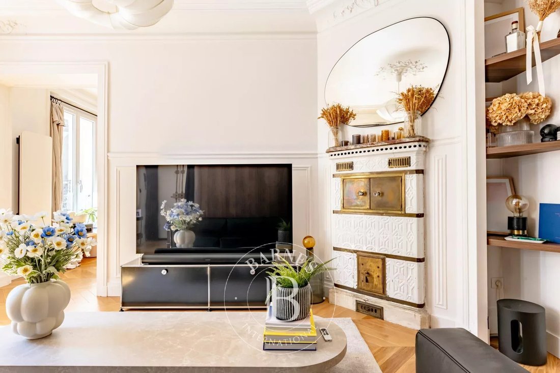 Wohnung in Mairie, Paris 8e Arrondissement, Paris 2 - 18874012