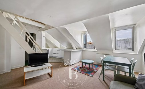 Apartment in Saint Thomas d'Aquin, Paris 7e Arrondissement, Paris 1