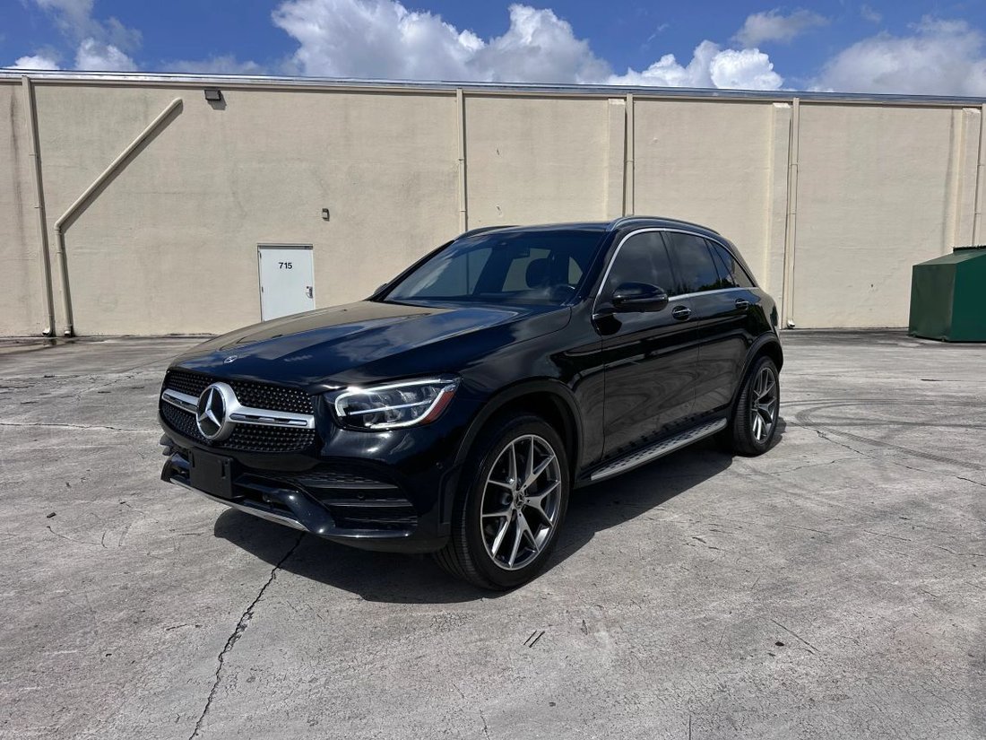 Suv in Hollywood, FL, United States 1 - 18875669
