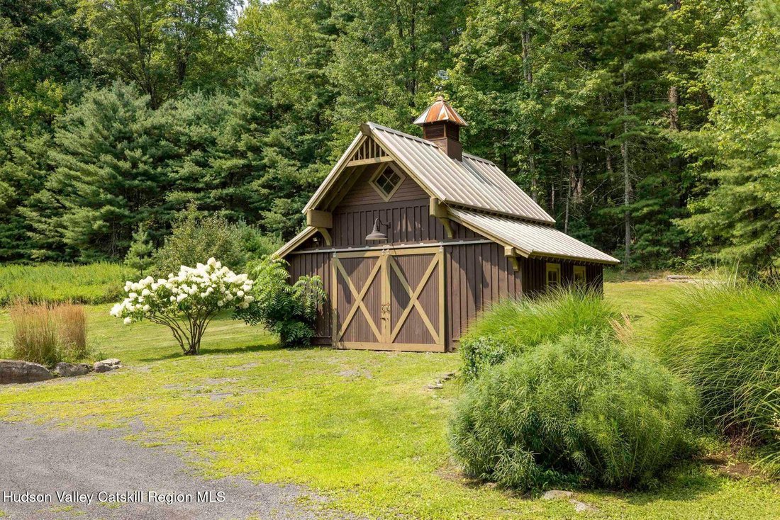 House in Accord, New York, United States 5 - 18872108