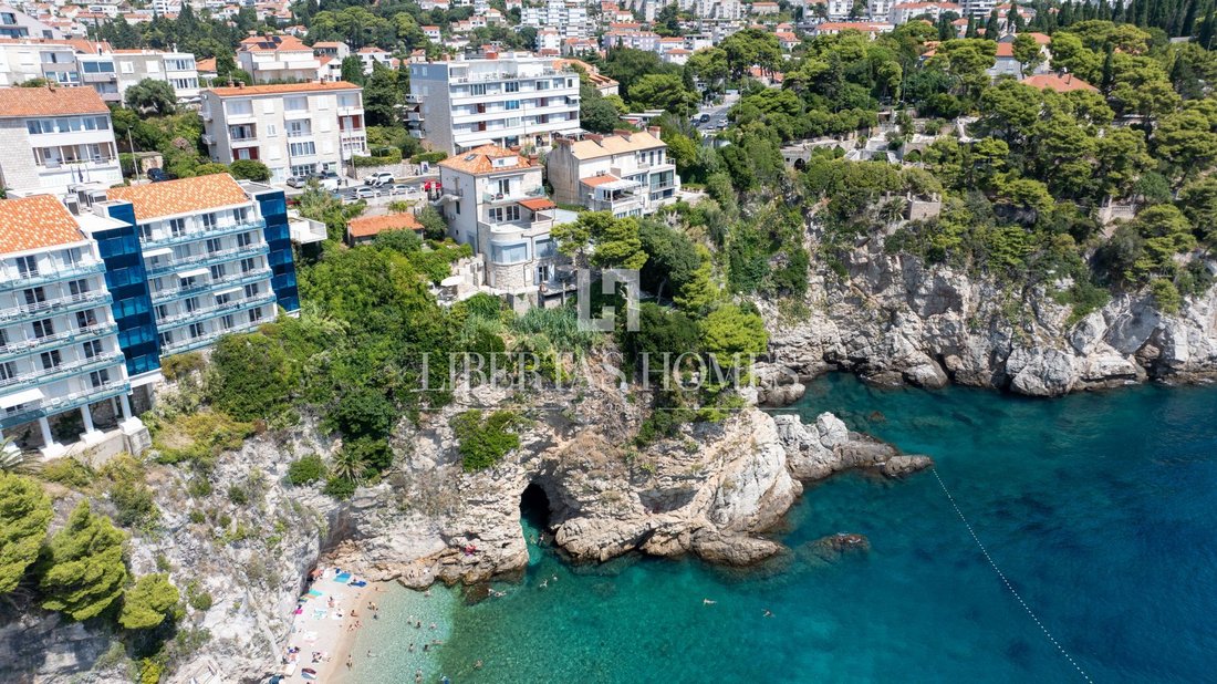 Apartment in Gradski kotar Gruz, Dubrovnik, Dubrovnik-Neretva County 1 - 18874277