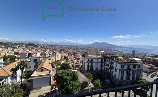 Appartement à Naples, Campanie, Italie 1