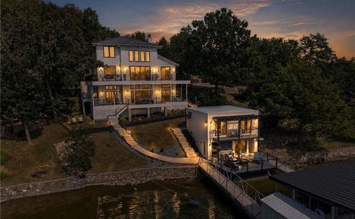 House in Gravois Mills, Missouri, United States 1