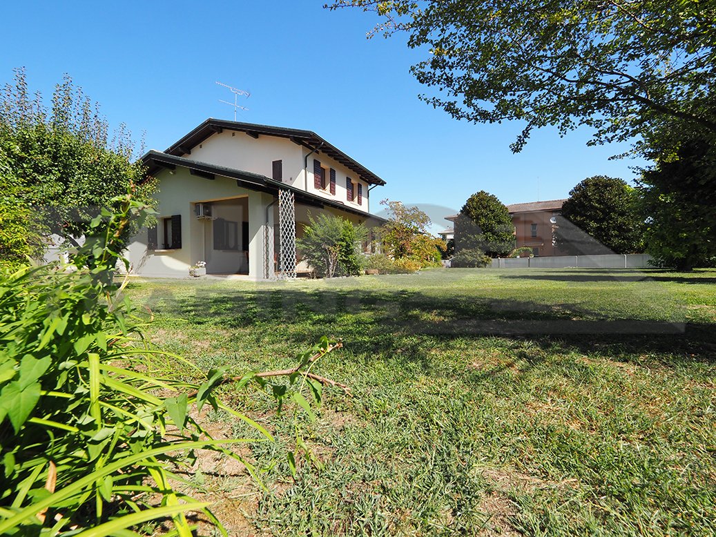 Villa in Casier, Veneto, Italia 3 - 18875337