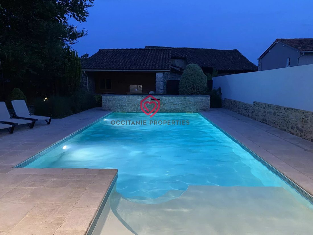 Finca en Ausson, Occitania, Francia 2 - 18872432