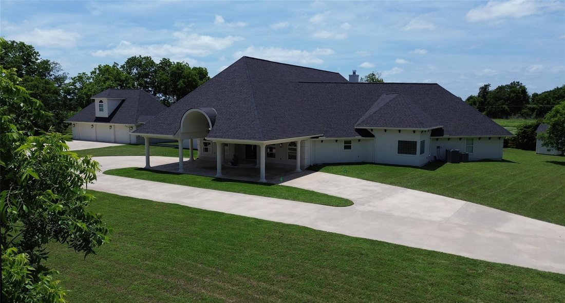 House in Brookshire, Texas, United States 5 - 18874580