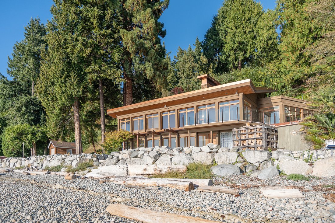 House in Sechelt, British Columbia, Canada 1 - 18872573