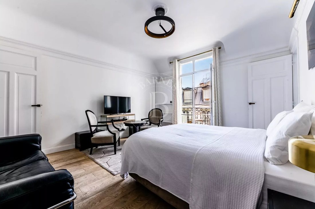 Wohnung in Saint Philippe du Roule, Paris 8e Arrondissement, Paris 2 - 18871250