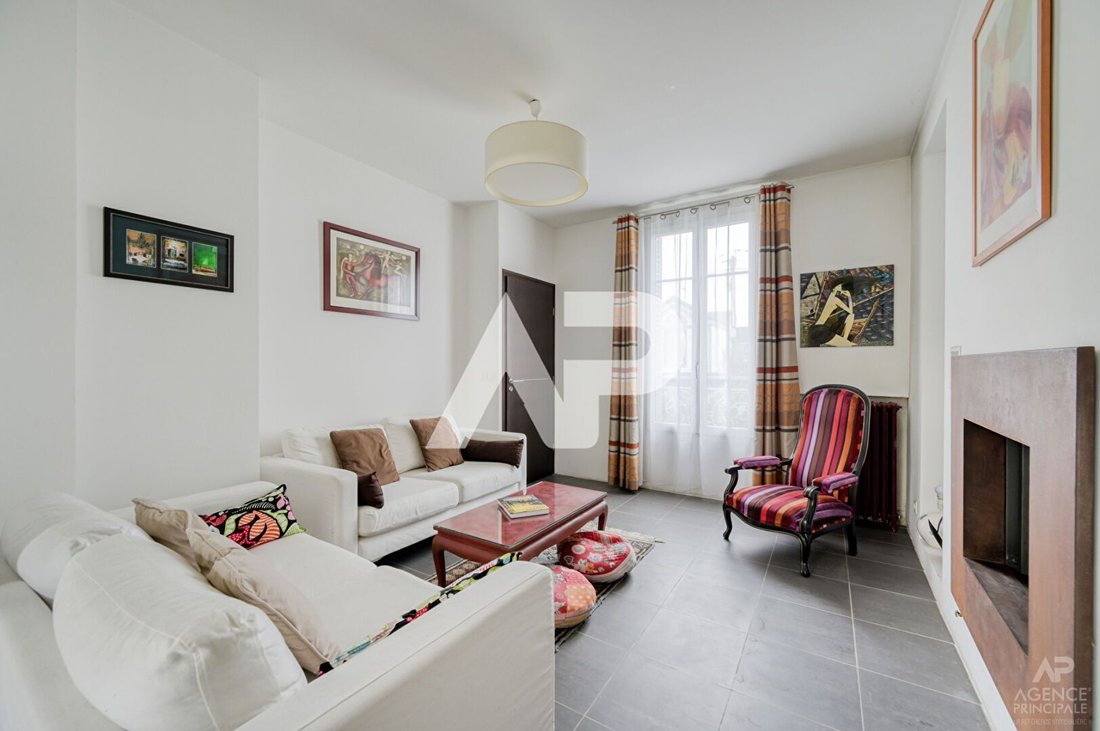 House in Centre Ville, Rueil-Malmaison, France 1 - 18874880