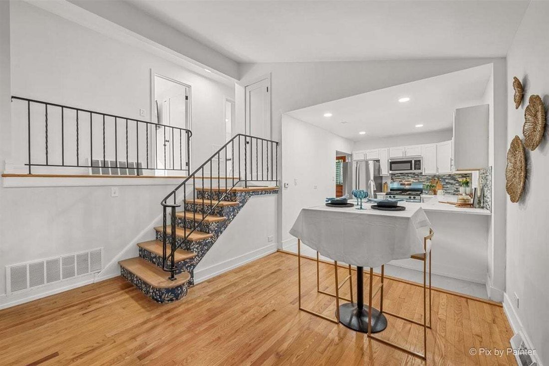 House in Glen Ellyn, Illinois, United States 5 - 18874084