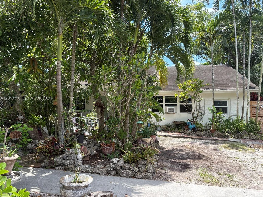 House in Miami, Florida, United States 3 - 18870704