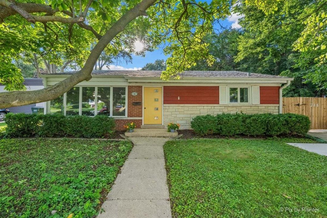 House in Glen Ellyn, Illinois, United States 1 - 18874084