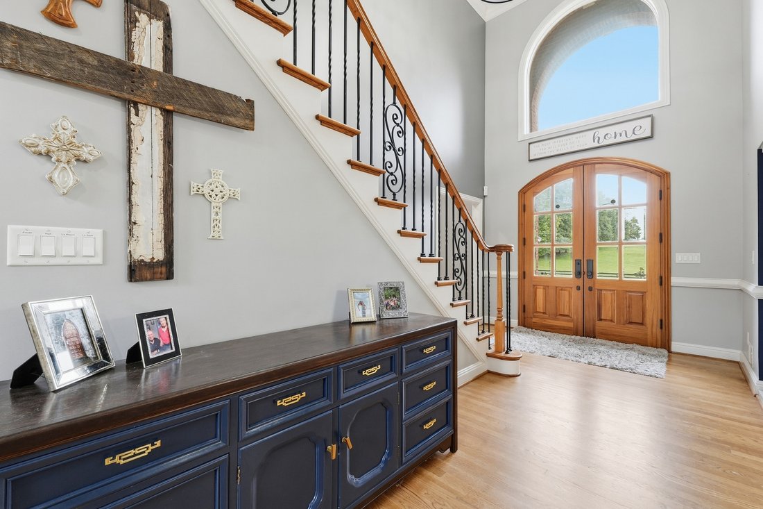 House in Watterson Park, Kentucky, United States 4 - 18870420
