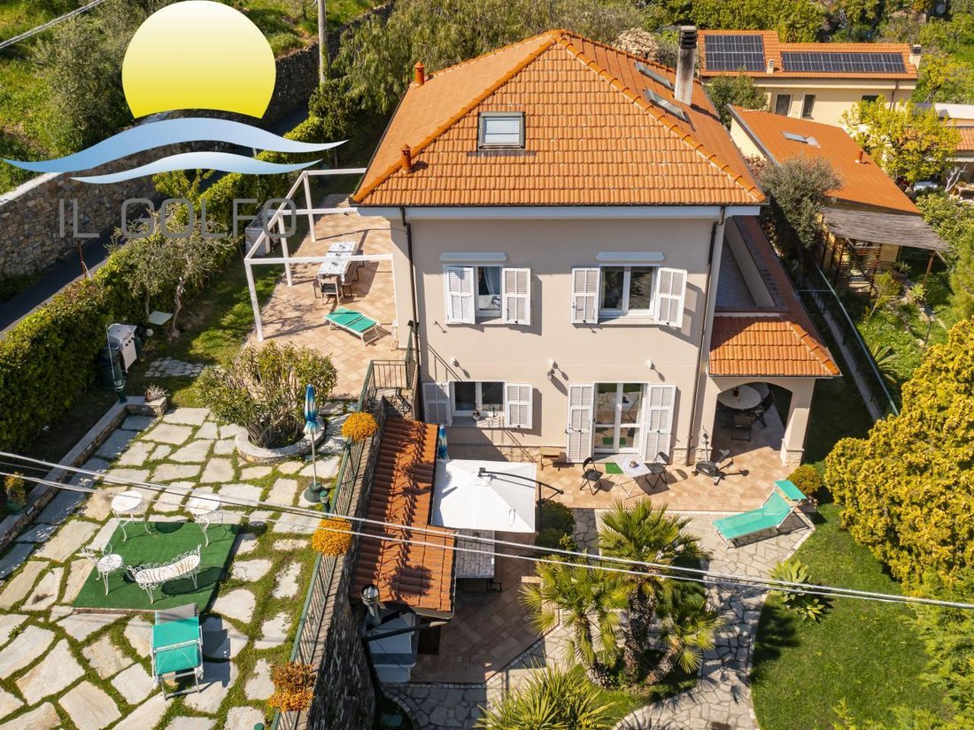 Villa in Diano Marina, Liguria, Italy 1 - 18874278