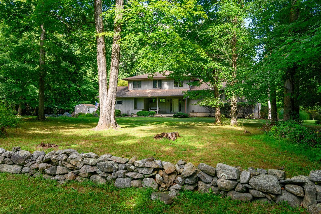 House in Redding, Connecticut, United States 3 - 18871640