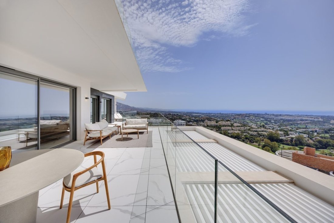 Apartment in La Quinta, Benahavis, Andalusia 5 - 18871756