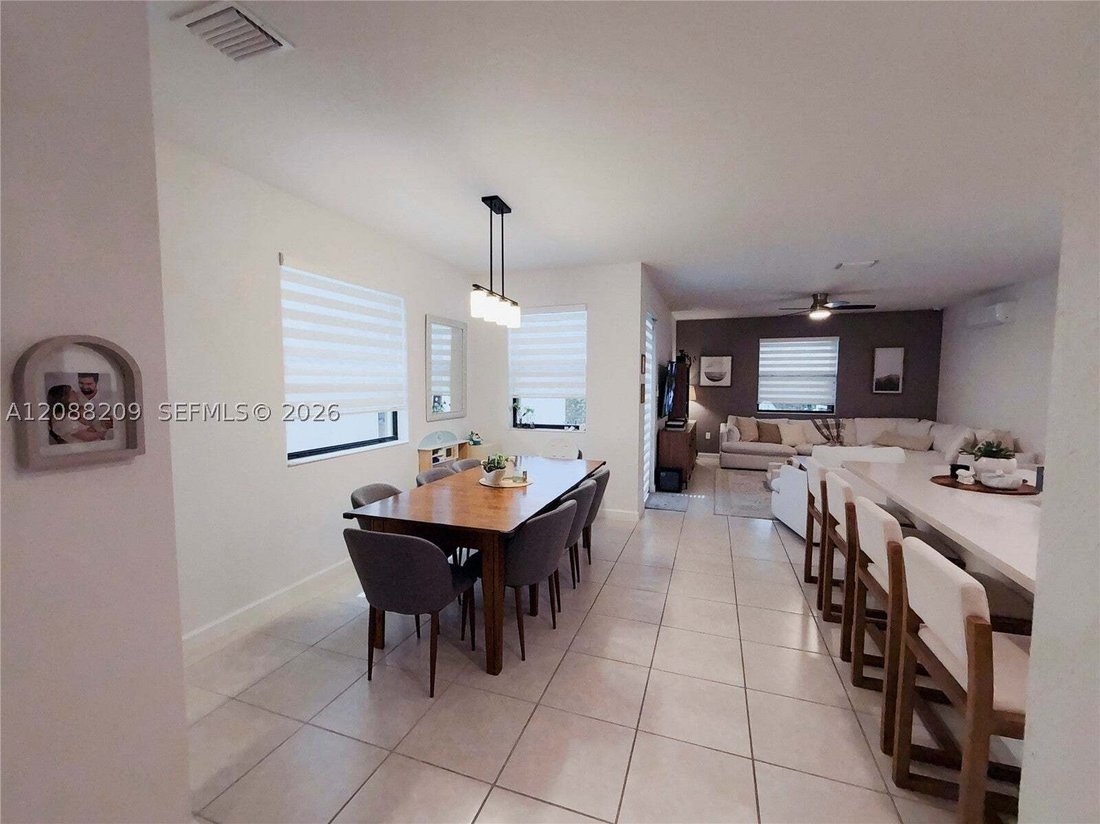 House in Miami Lakes, Florida, United States 5 - 18870691