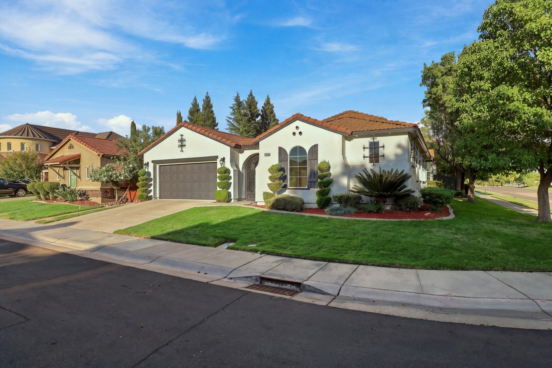 House in Sacramento, California, United States 3 - 18871621