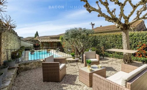 Haus in Nevons-route d'Apt, L'Isle-sur-la-Sorgue, Frankreich 1
