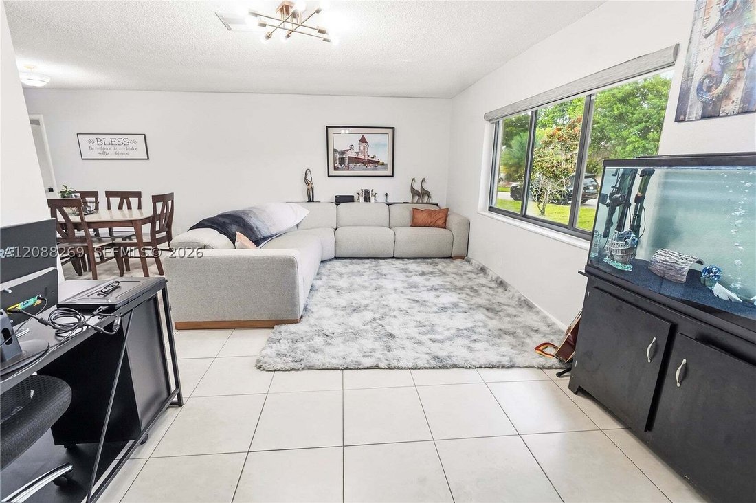 House in Coral Springs, Florida, United States 5 - 18873946