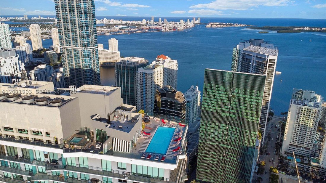 Appartement à Miami, Floride, États-Unis 2 - 17832962