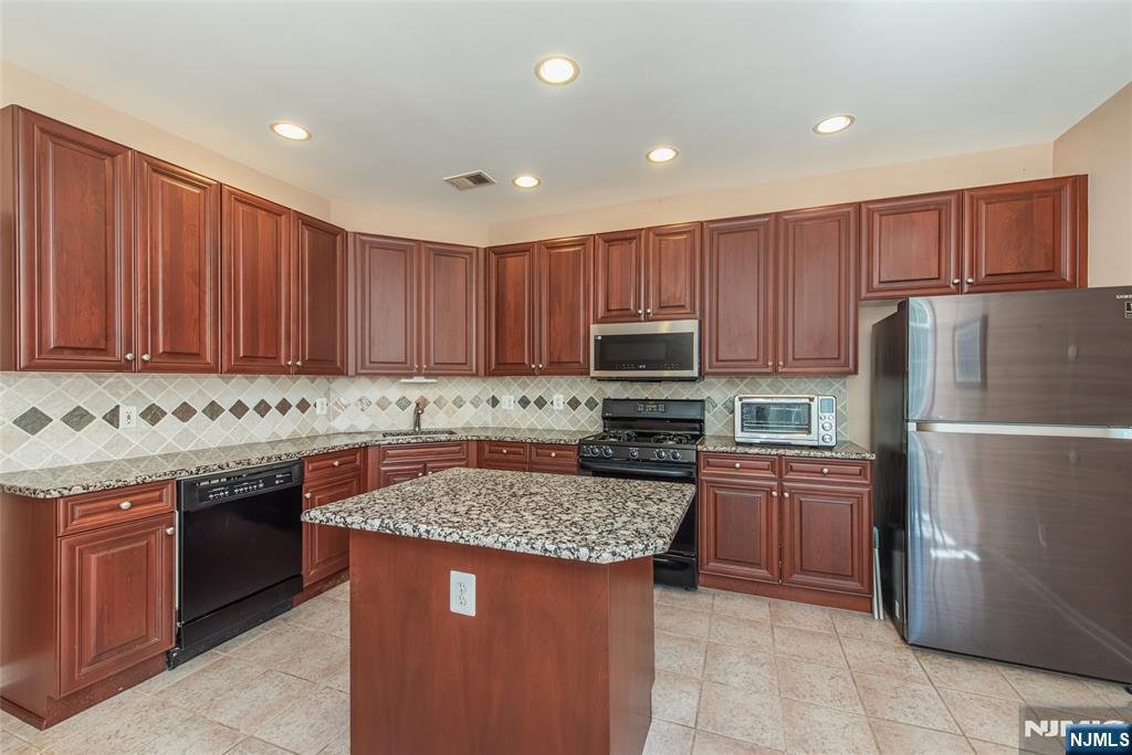 Townhouse in Livingston, New Jersey, United States 5 - 18871120