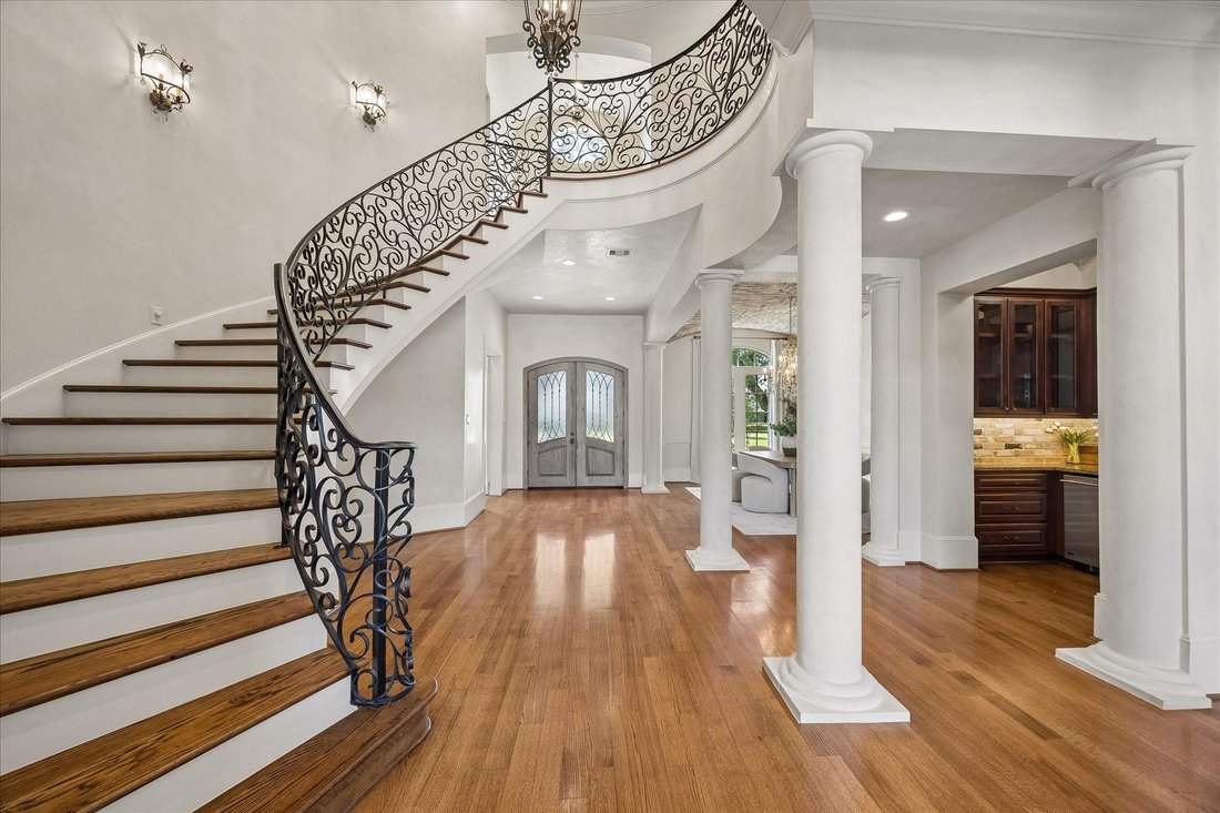 House in Houston, Texas, United States 5 - 18874468