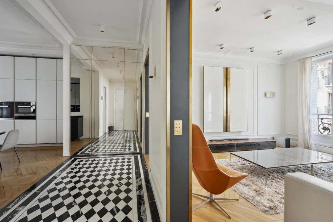 Wohnung in Courcelles-Wagram, Paris 17e Arrondissement, Paris 4 - 18871726