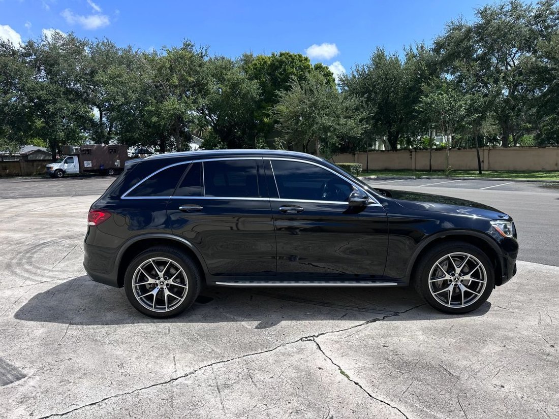 Suv in Hollywood, FL, United States 4 - 18875669