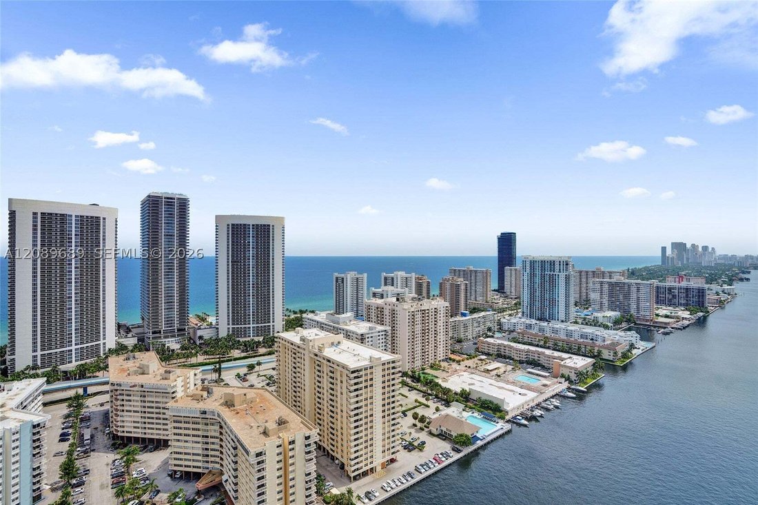 Appartement à Hallandale Beach, Floride, États-Unis 2 - 18873934