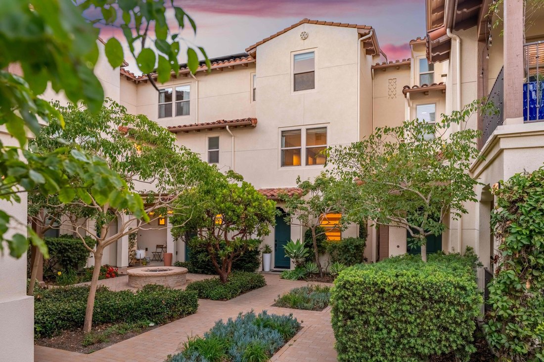 Condo in Santa Barbara, California, United States 1 - 18873101