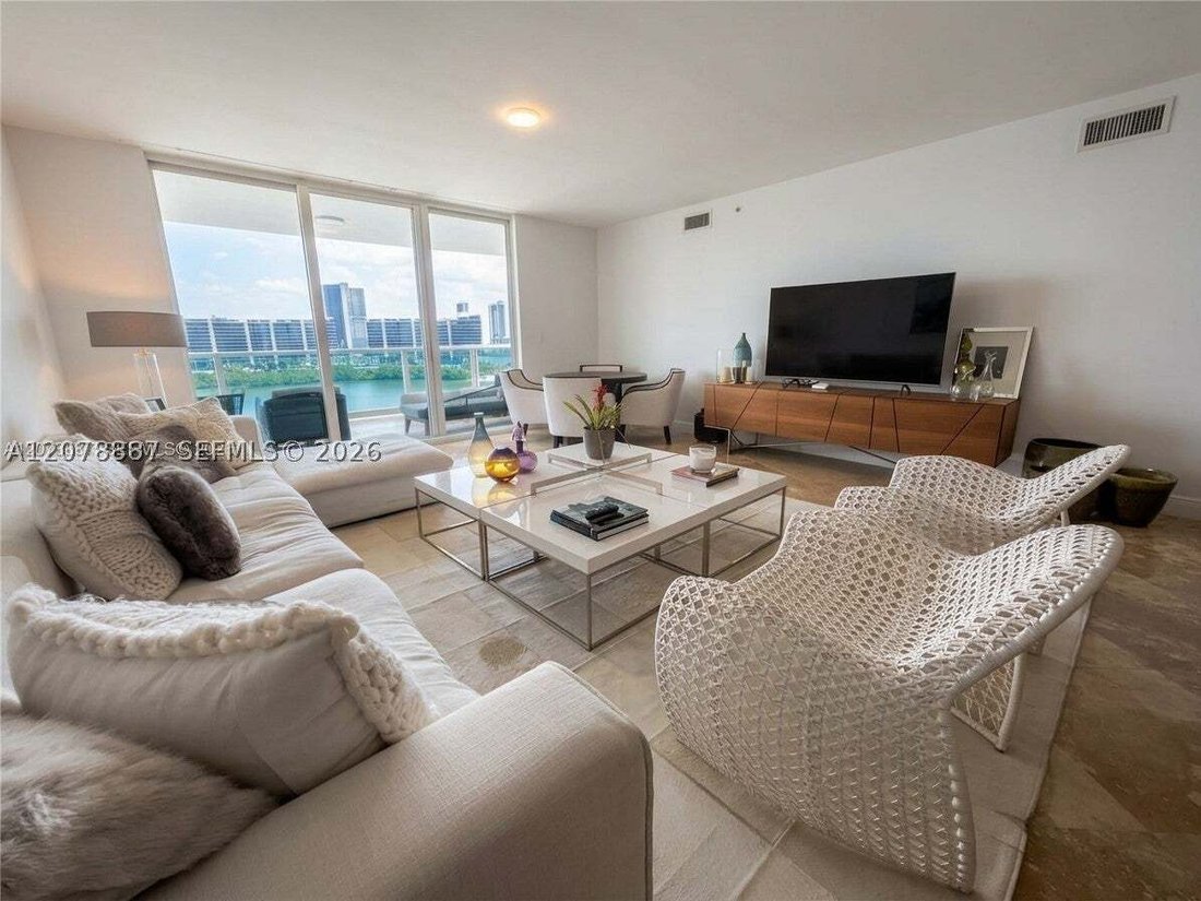 Condo in Golden Beach, Florida, United States 1 - 18744636