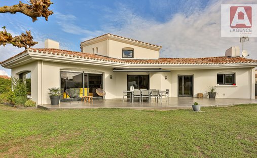 Villa in Sion-Bussoleries-Terre Fort, Saint-Hilaire-de-Riez, Frankreich 1