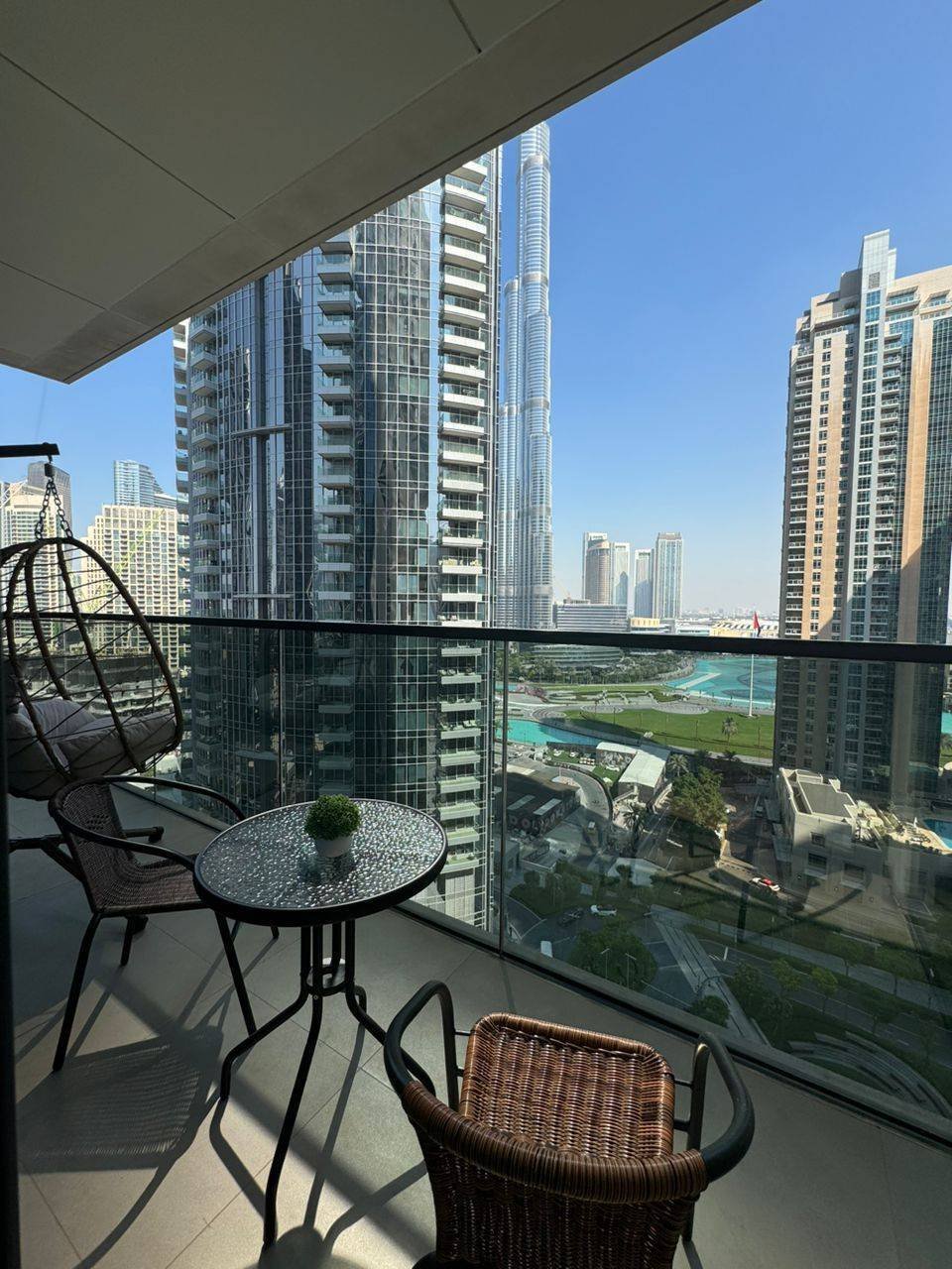 Apartamento en Lago Burj Khalifa, Centro de Dubái, Dubái 4 - 18872011