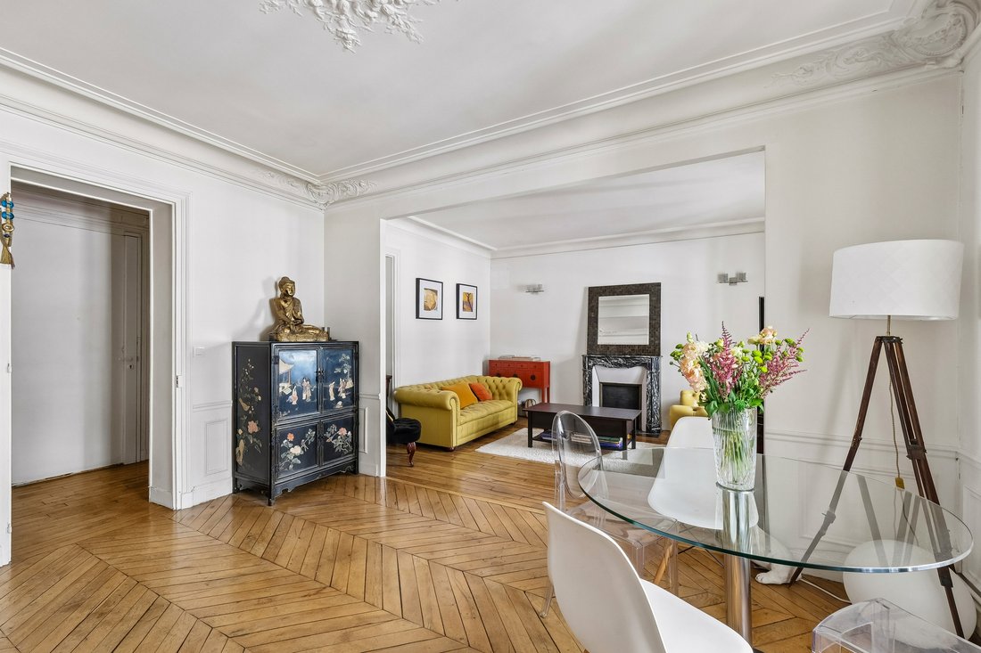 Apartment in Porte Dauphine, Paris 16e Arrondissement, Paris 3 - 18872603
