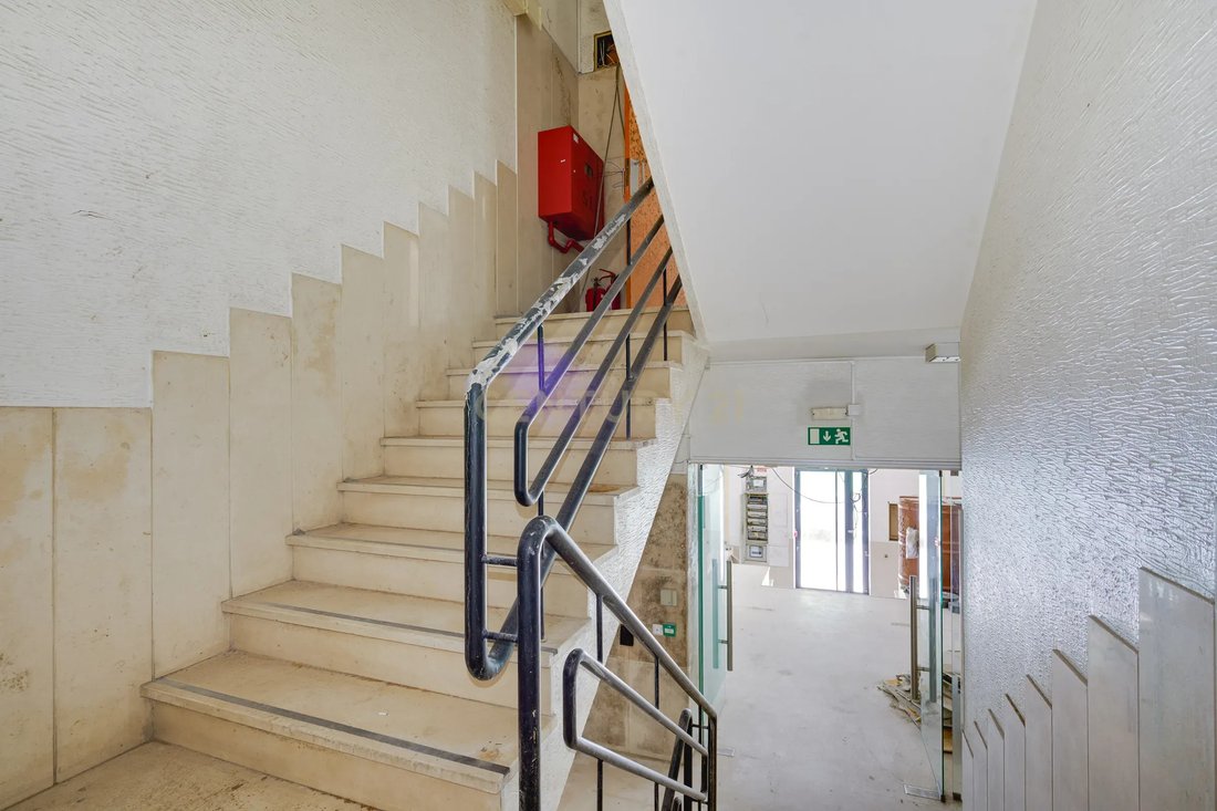House in Alcantara, Lisbon, Portugal 3 - 18875002