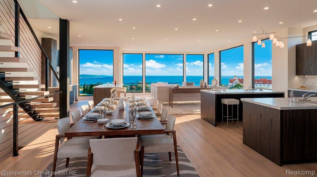 Condo in Petoskey, Michigan, United States 4 - 18157021