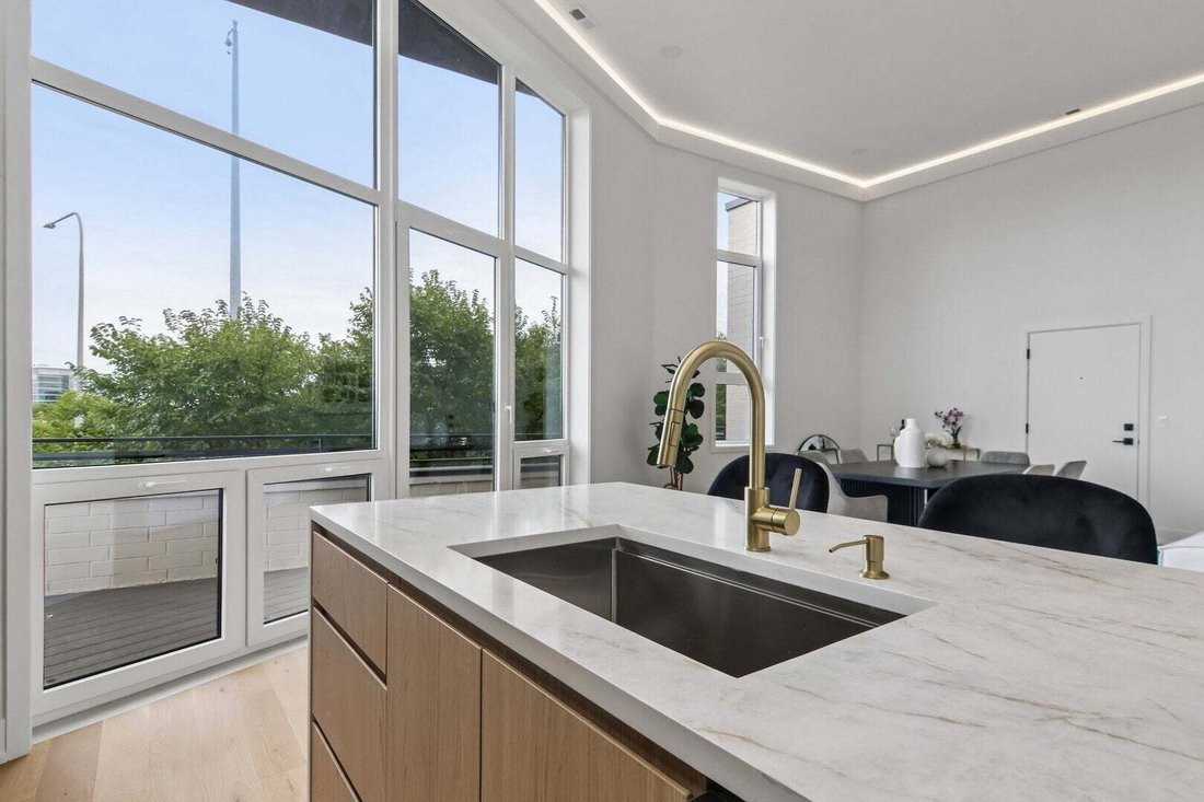 Condo in Chicago, Illinois, United States 4 - 18874072