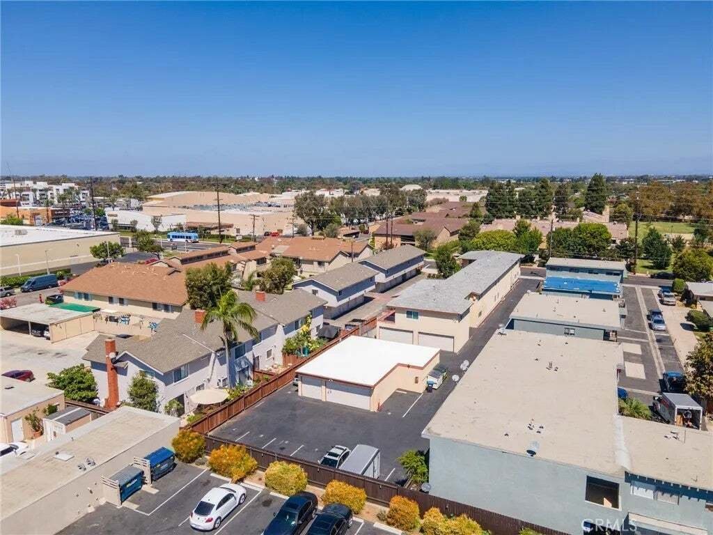 Andere in Costa Mesa, Kalifornien, Vereinigte Staaten 4 - 18873832