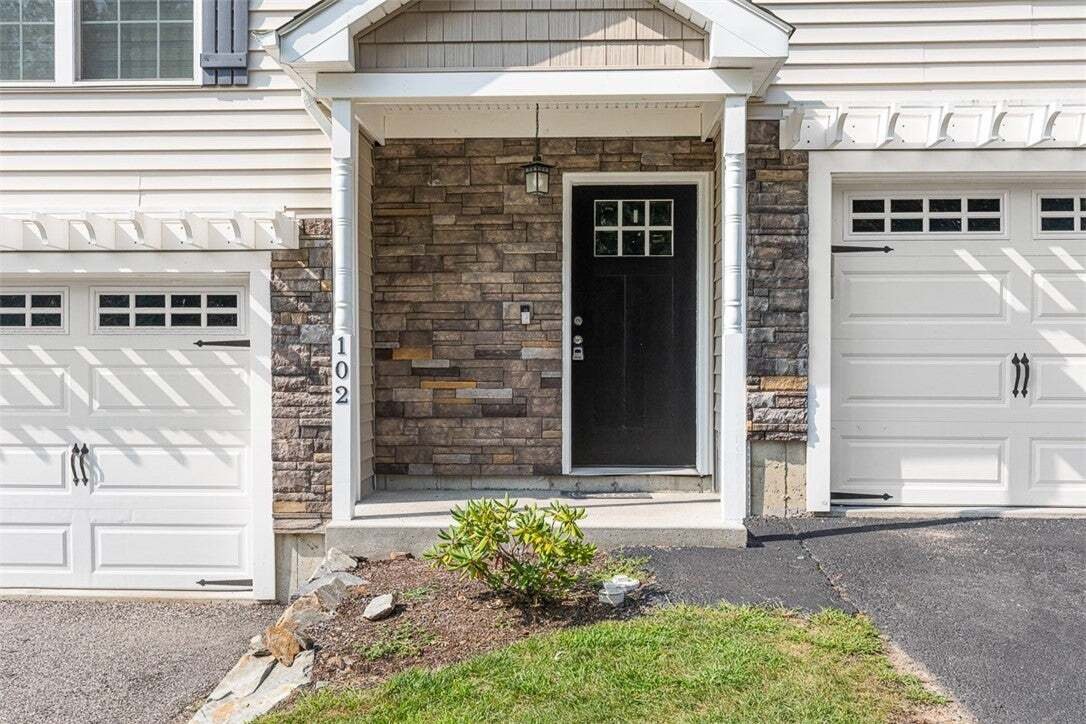 Condo in Cumberland, Rhode Island, United States 1 - 18870795