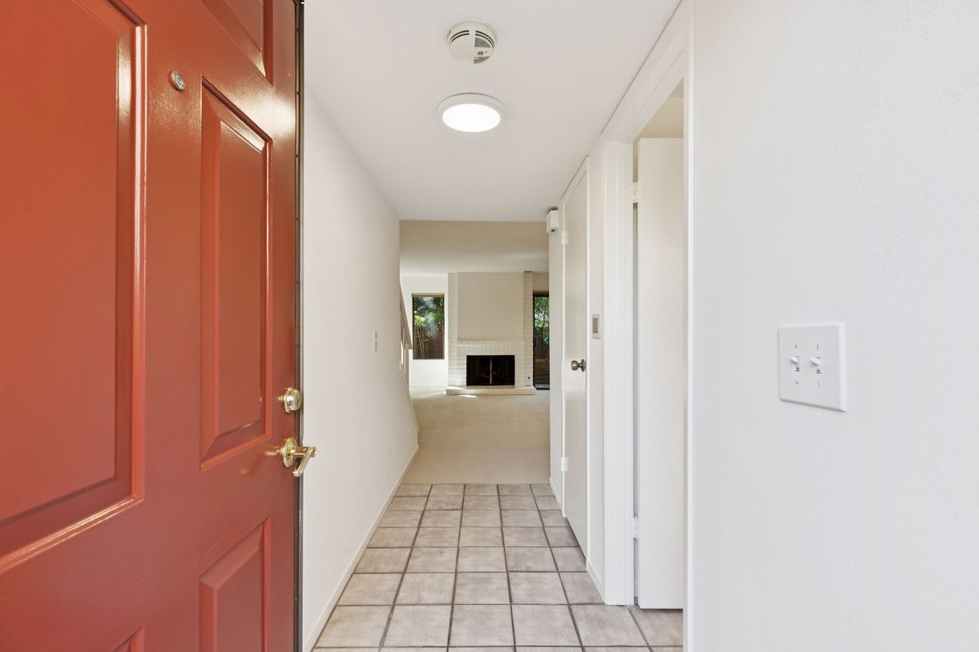 House in Novato, California, United States 4 - 18873054