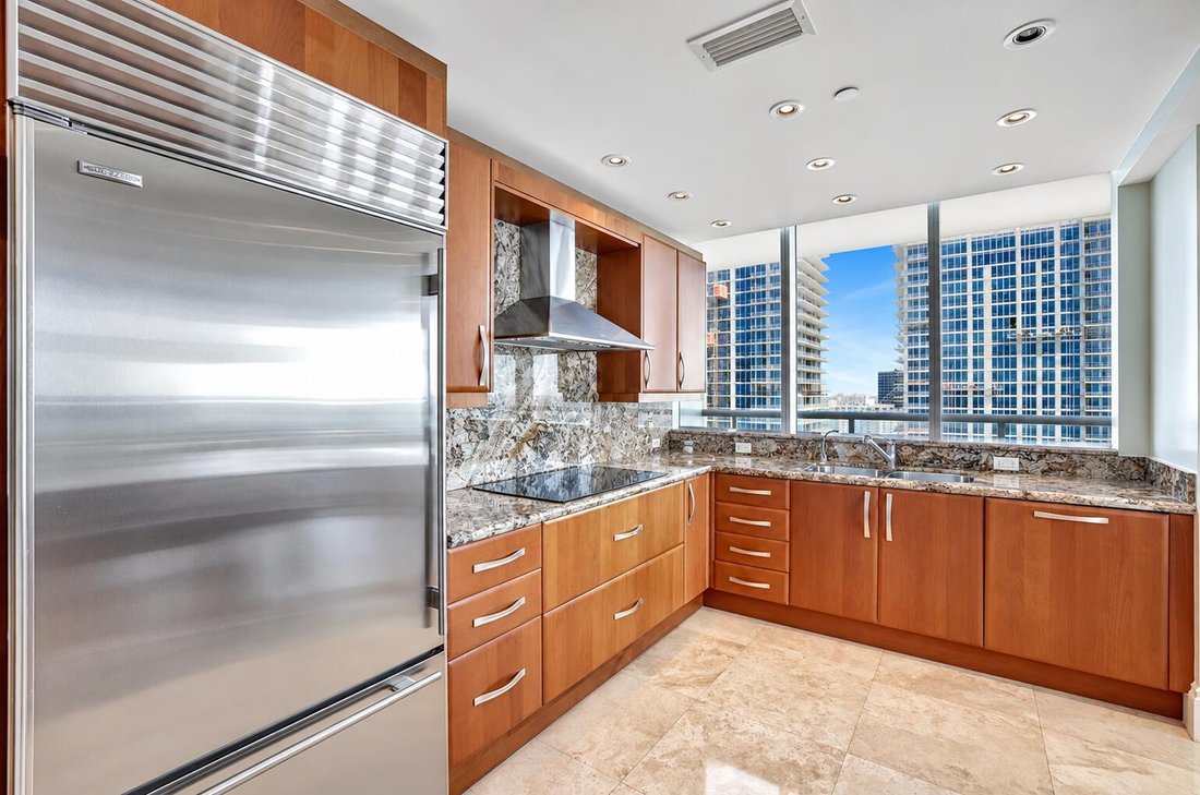 Condo in Fort Lauderdale, Florida, United States 4 - 17367329