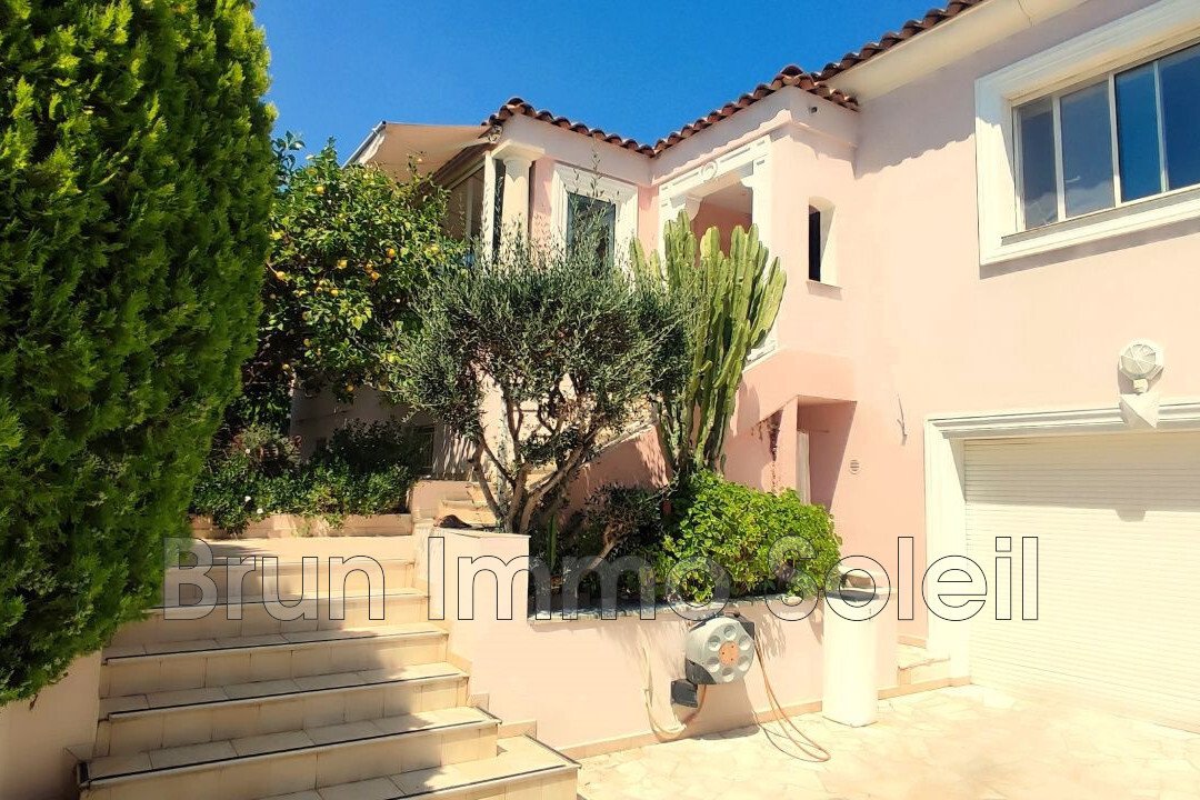 Villa en Val de Cagne-Colline Route de Vence, Cagnes-sur-Mer, Francia 1 - 18871591