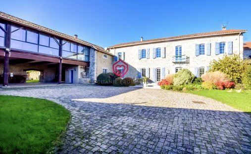 Finca en Ausson, Occitania, Francia 1