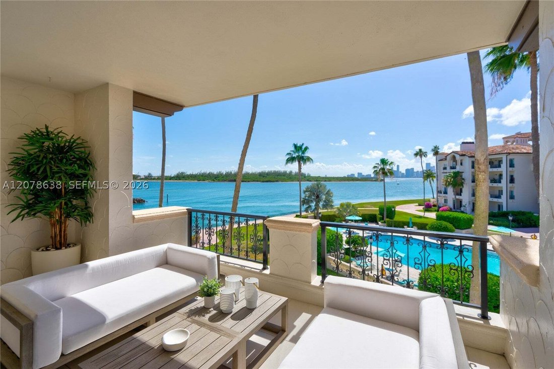 Condo in Miami Beach, Florida, United States 4 - 18873931