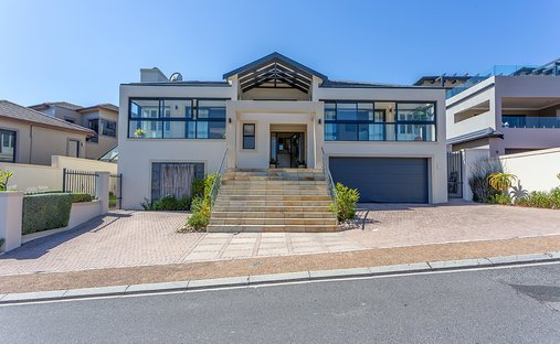 House in Big Bay, Blaauwberg, Cape Town 1