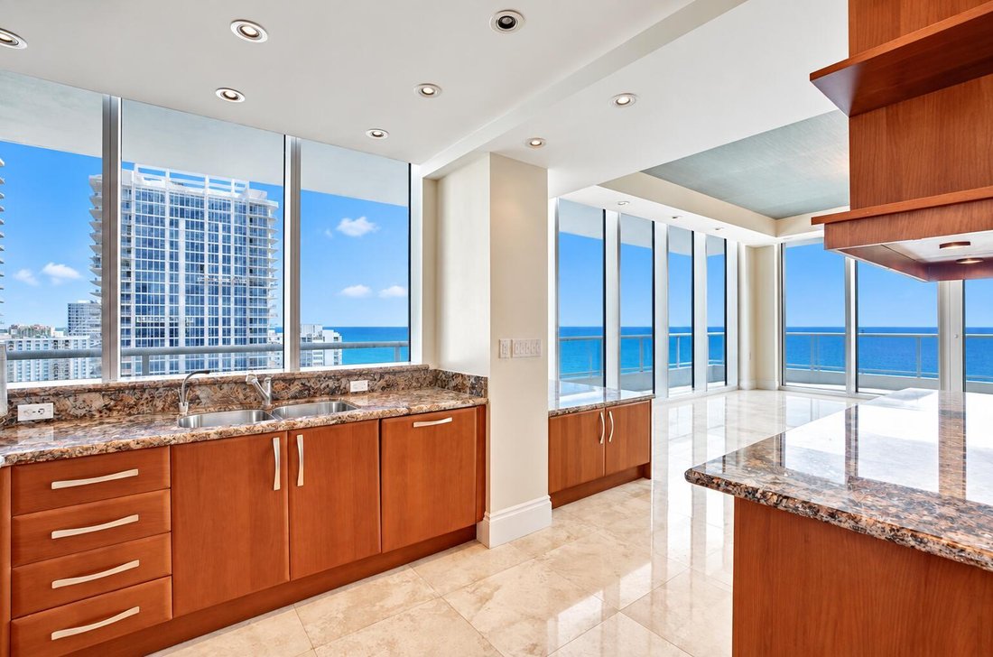 Condo in Fort Lauderdale, Florida, United States 5 - 17367329