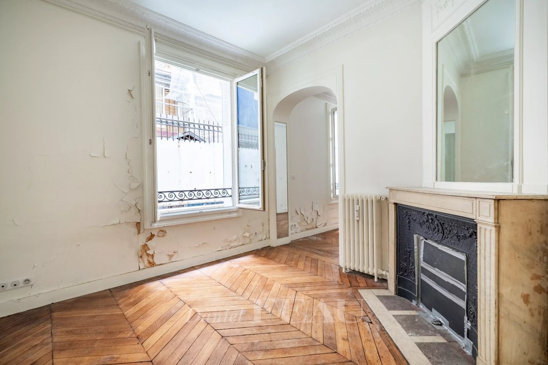 Apartment in Porte Dauphine, Paris 16e Arrondissement, Paris 2 - 18870767
