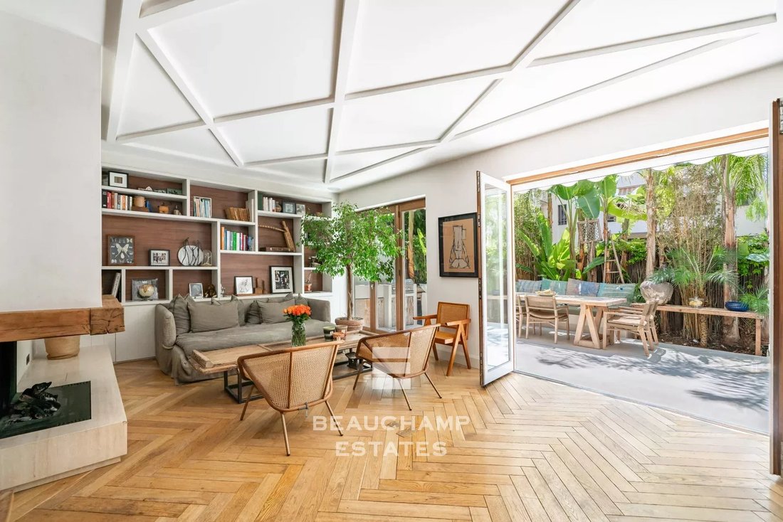 Apartment in Cannes, Provence-Alpes-Côte d'Azur, France 1 - 18863198