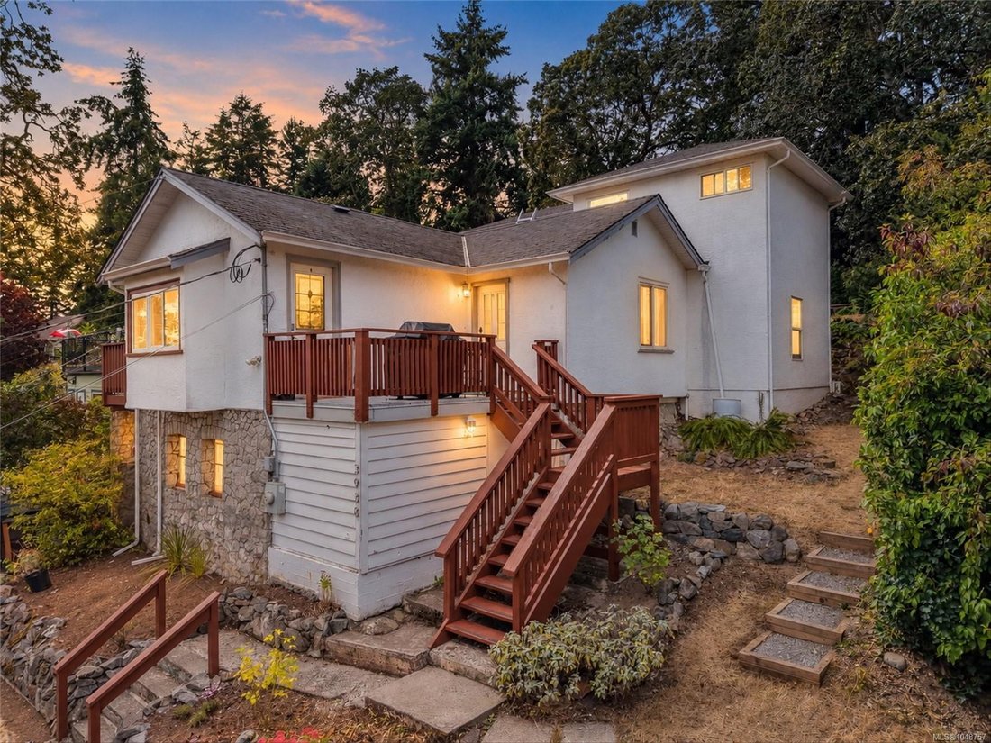 Casa en Saanich, Columbia Británica, Canadá 1 - 18874893